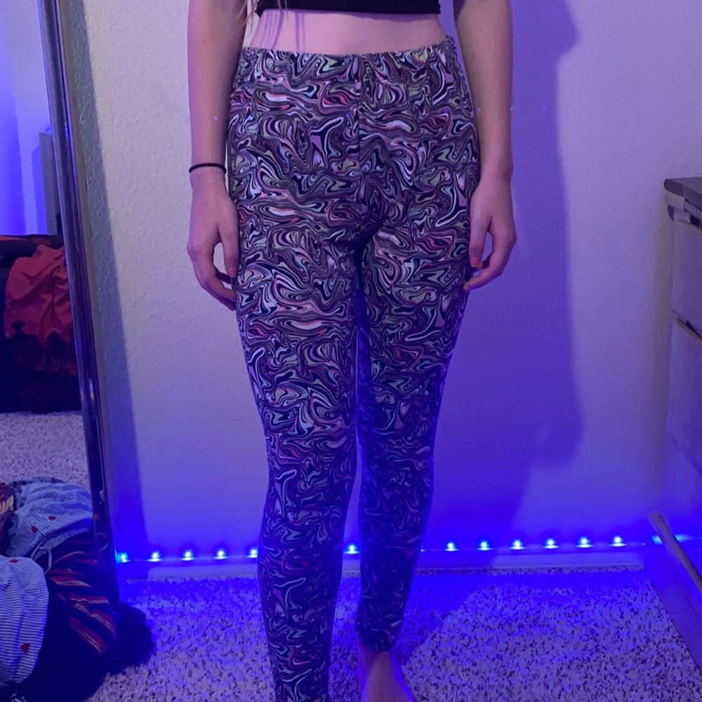 Funky Trippy Leggings!
